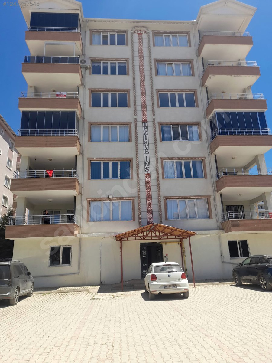 MİMARSİNAN MAH BAHÇE İÇERİSİNDE GÖL MANZARALI 3+1 DAİRE SATILIK
