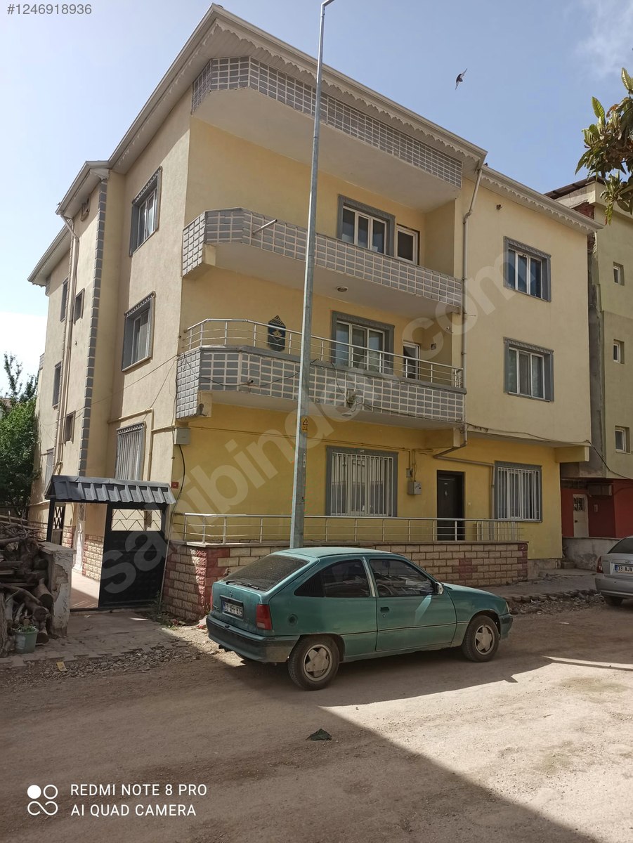M.SİNAN MAH.ADLİYE ARKASI ÖZER SALİK YANI PAZAR CAD. +3 KATLI EV
